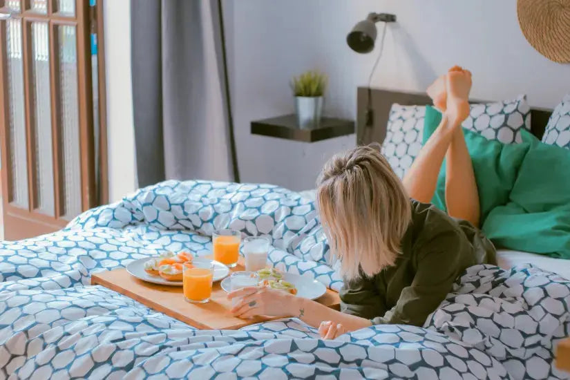 The 15 Best Foods To Eat Before Bed For Better Sleep - Anmiz Mattress